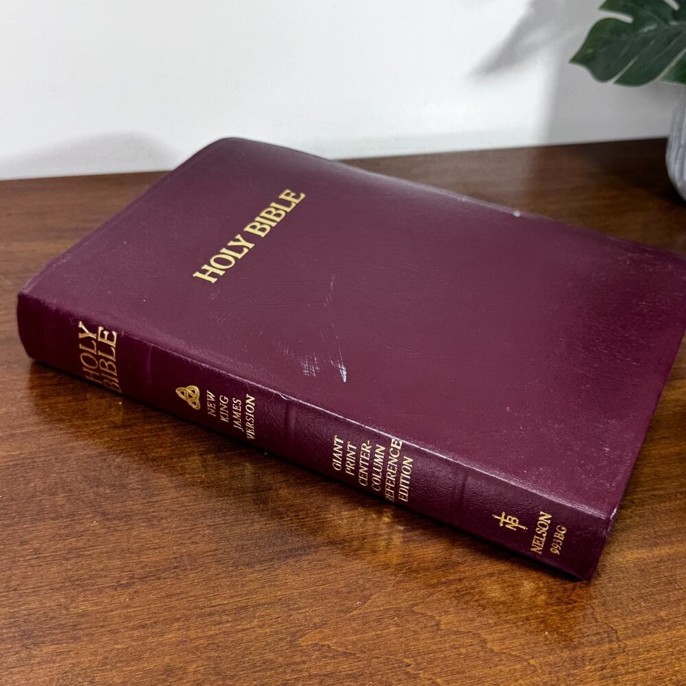 Vintage Holy Bible Giant Print KJV Reference Concordance Red Letter Edition